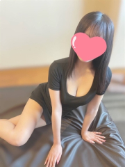 Queens Premium(クイーンズプレミアム) 澤梨々香